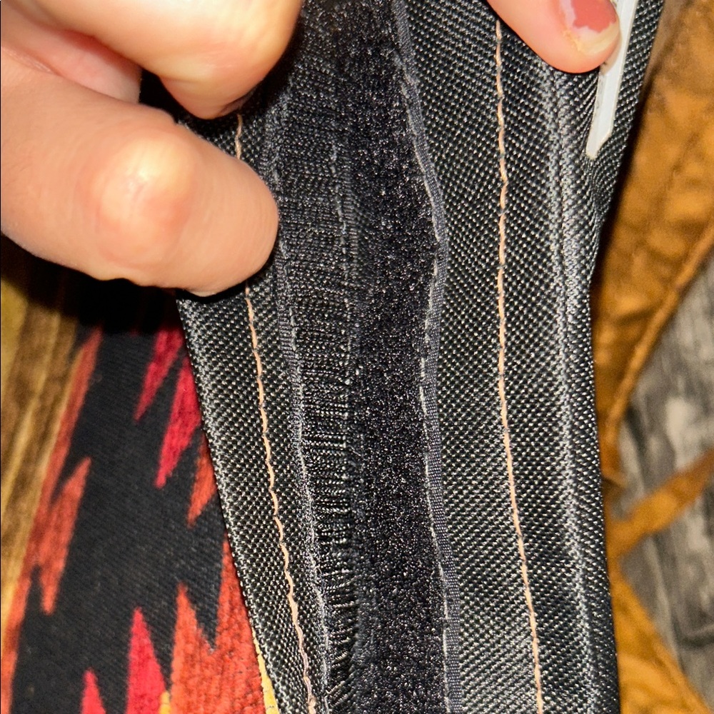 Bundle for a discount!!!!
Boho Chic Bag in Brown and Multicolor - Picture 7 of 7